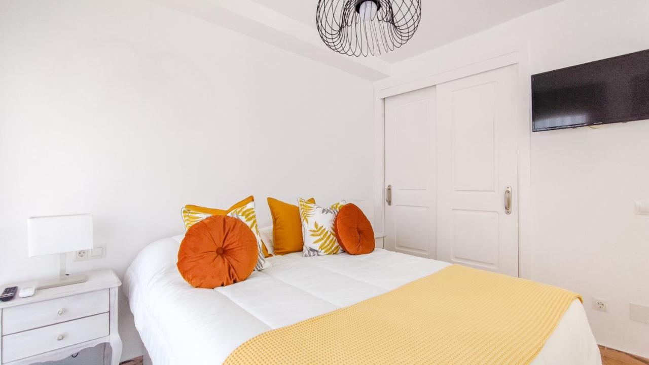 Oleholidays 514 Romana Playa Junto Al Mar Marbella Bagian luar foto